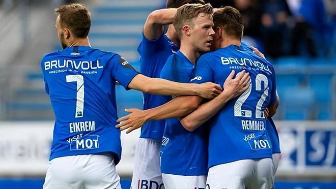 他的比赛阅 他的比赛阅