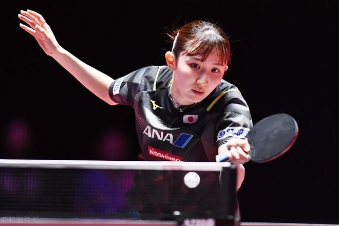 舞台上扮演 舞台上扮演